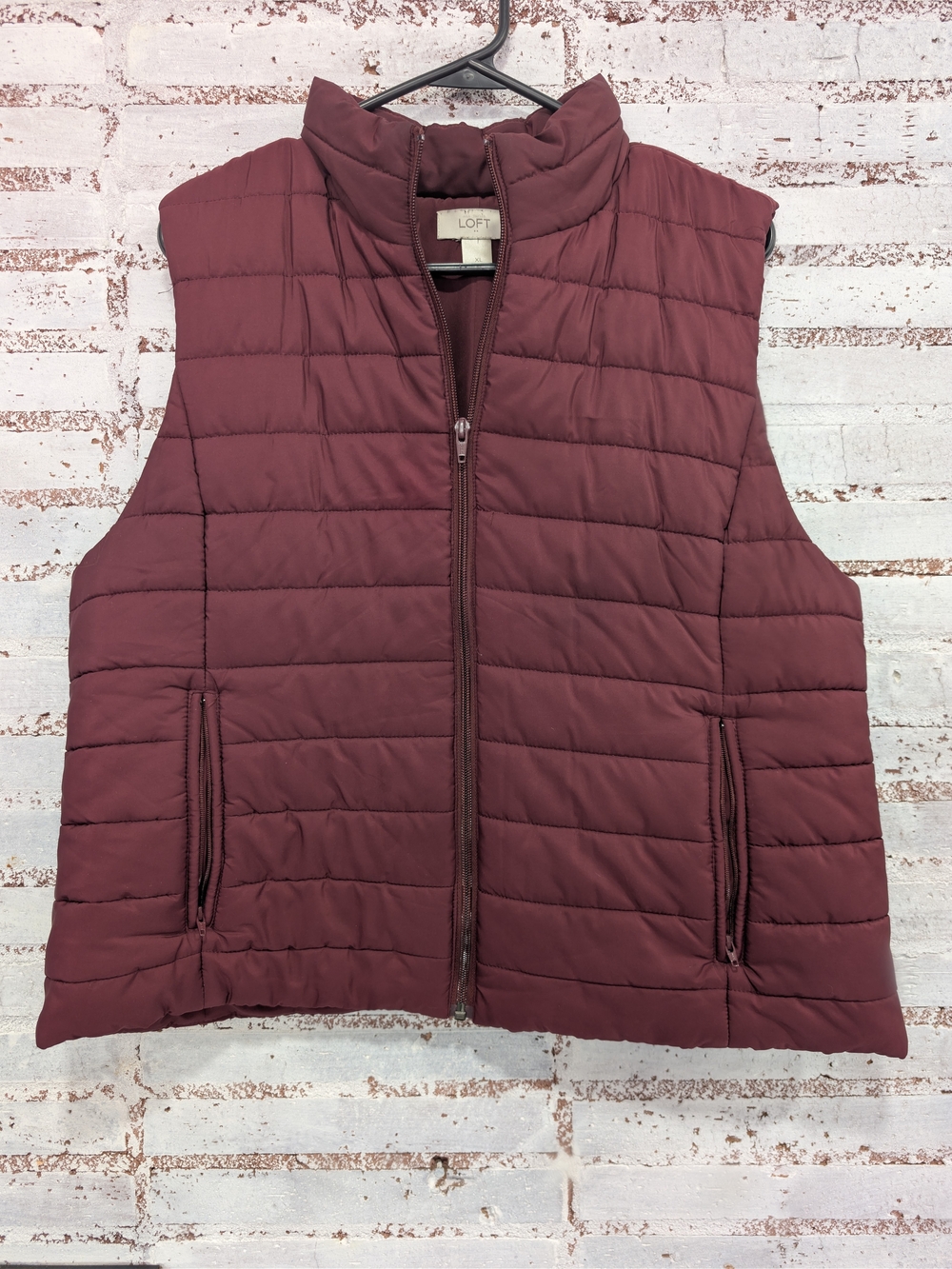 LOFT Quilted Puffer Vest in Burgundy